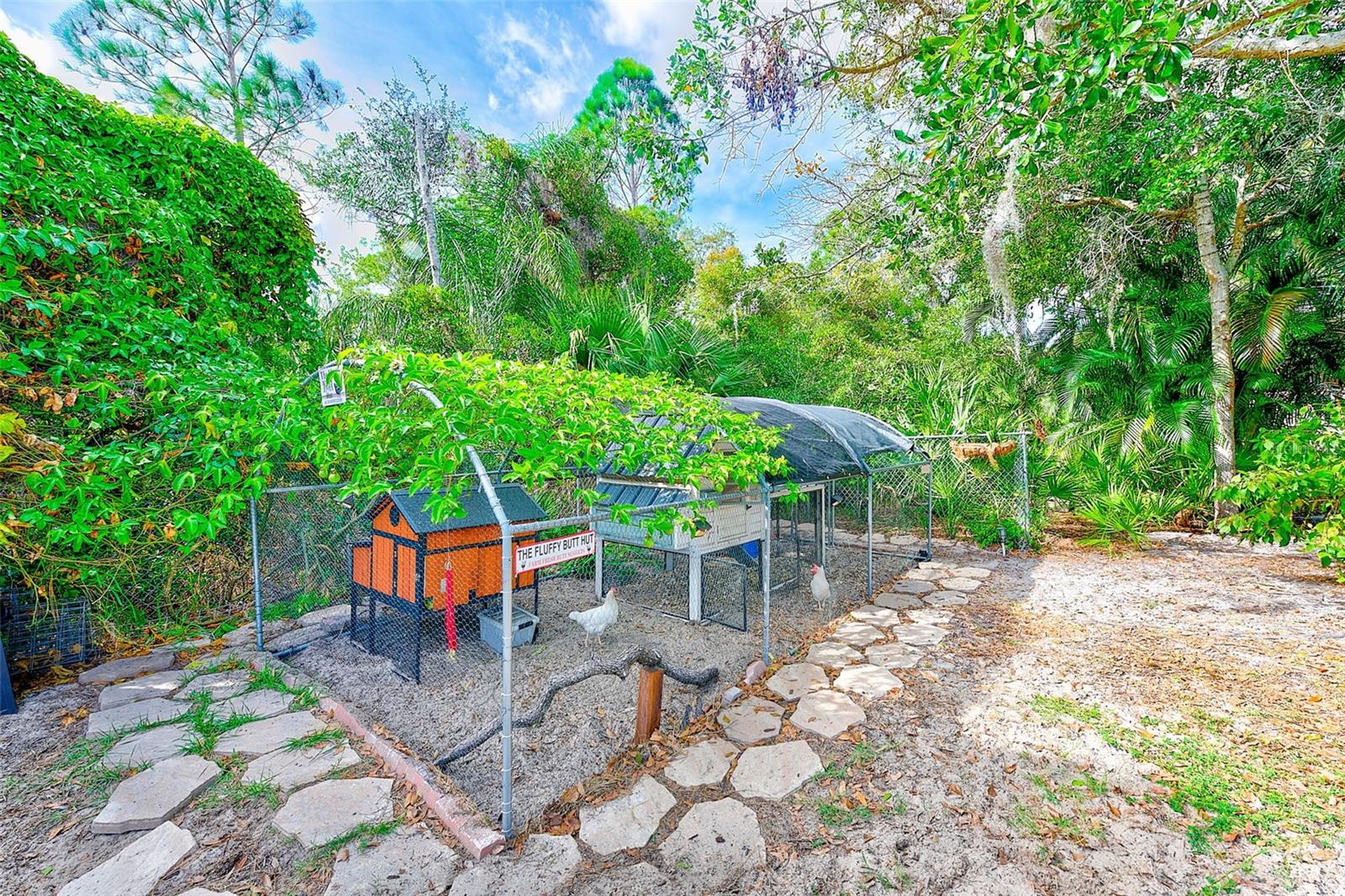 Image 45 of 68 For 757 Bayshore Dr