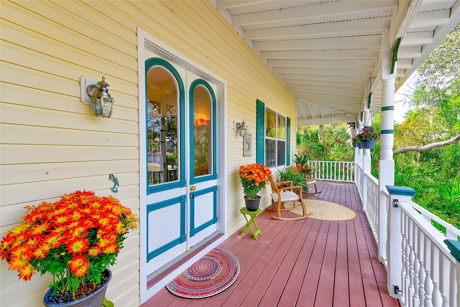 Image 5 of 68 For 757 Bayshore Dr