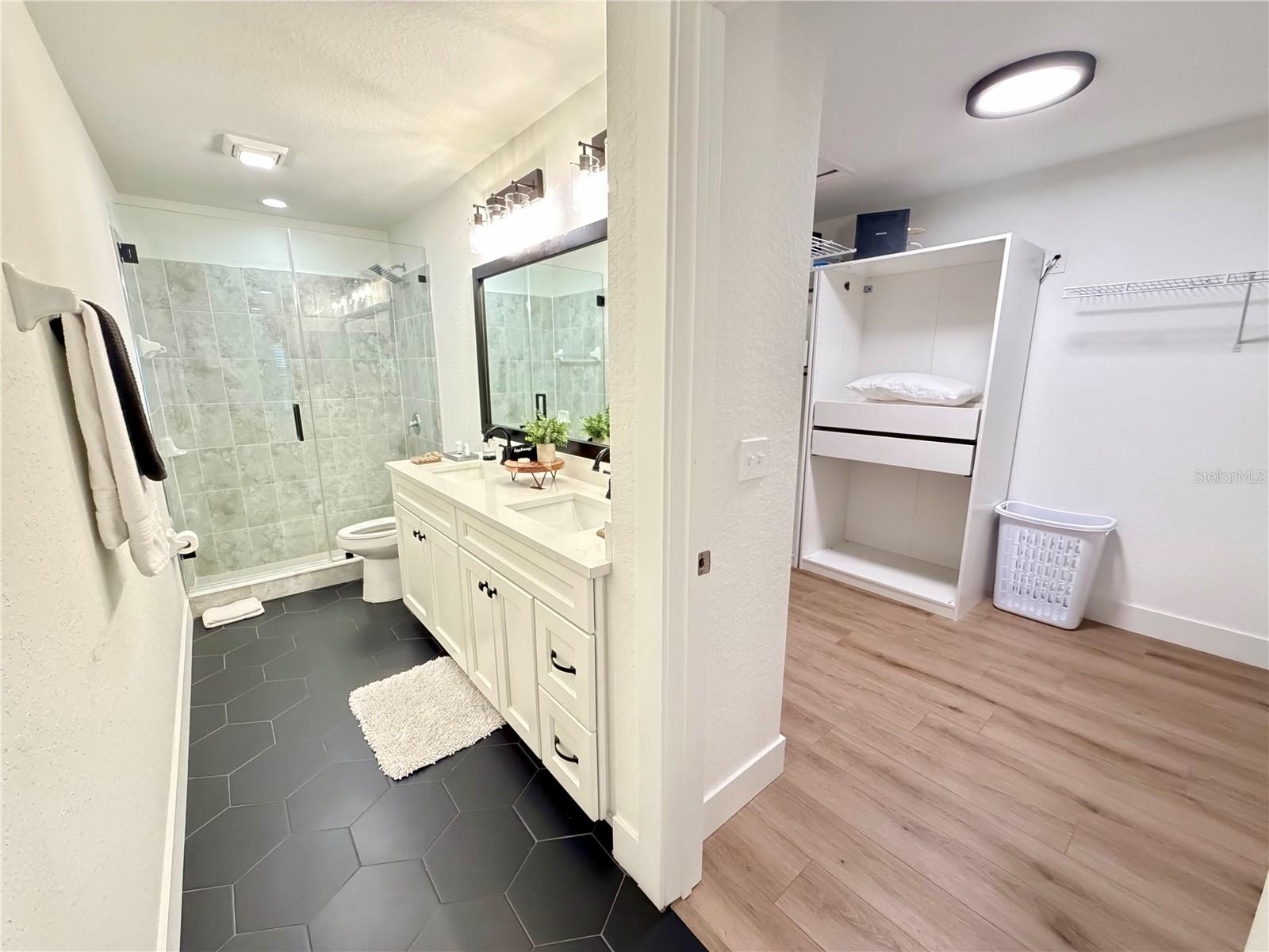 Image 11 of 23 For 329 Burrowing Owl Lane