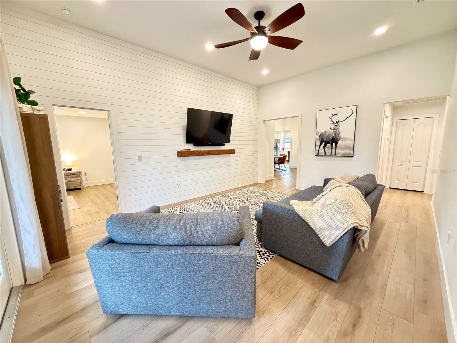 Image 8 of 23 For 329 Burrowing Owl Lane