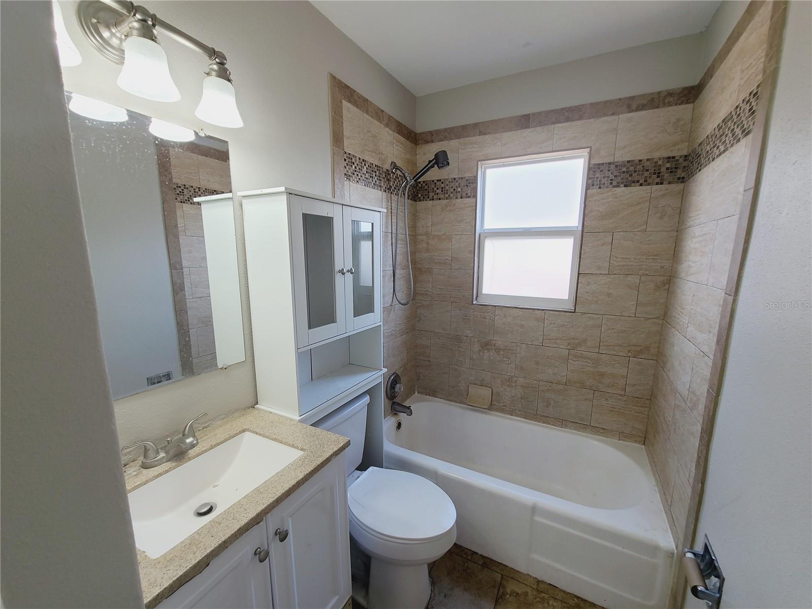 Image 13 of 36 For 4551 3rd Avenue S