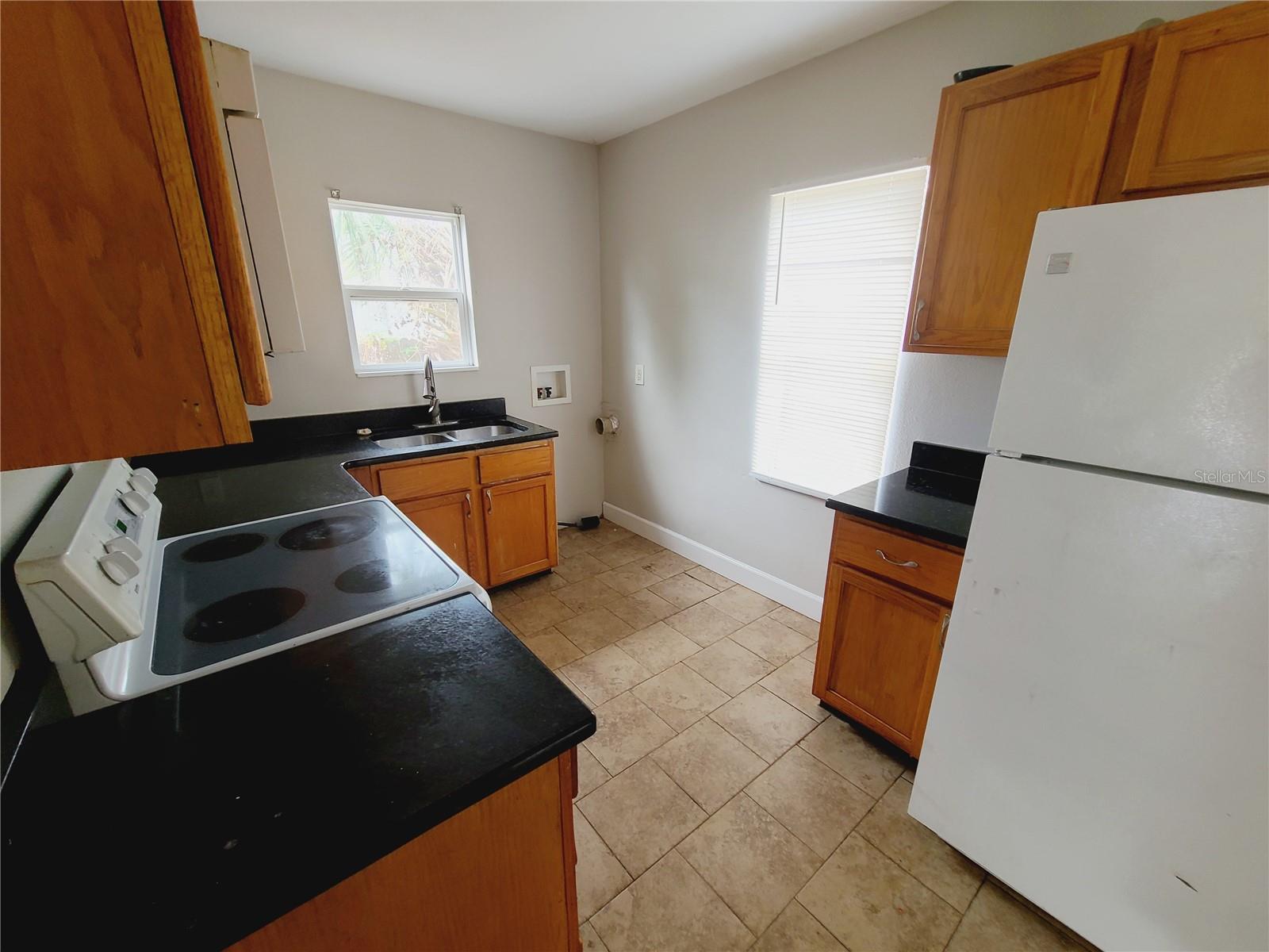 Image 18 of 36 For 4551 3rd Avenue S