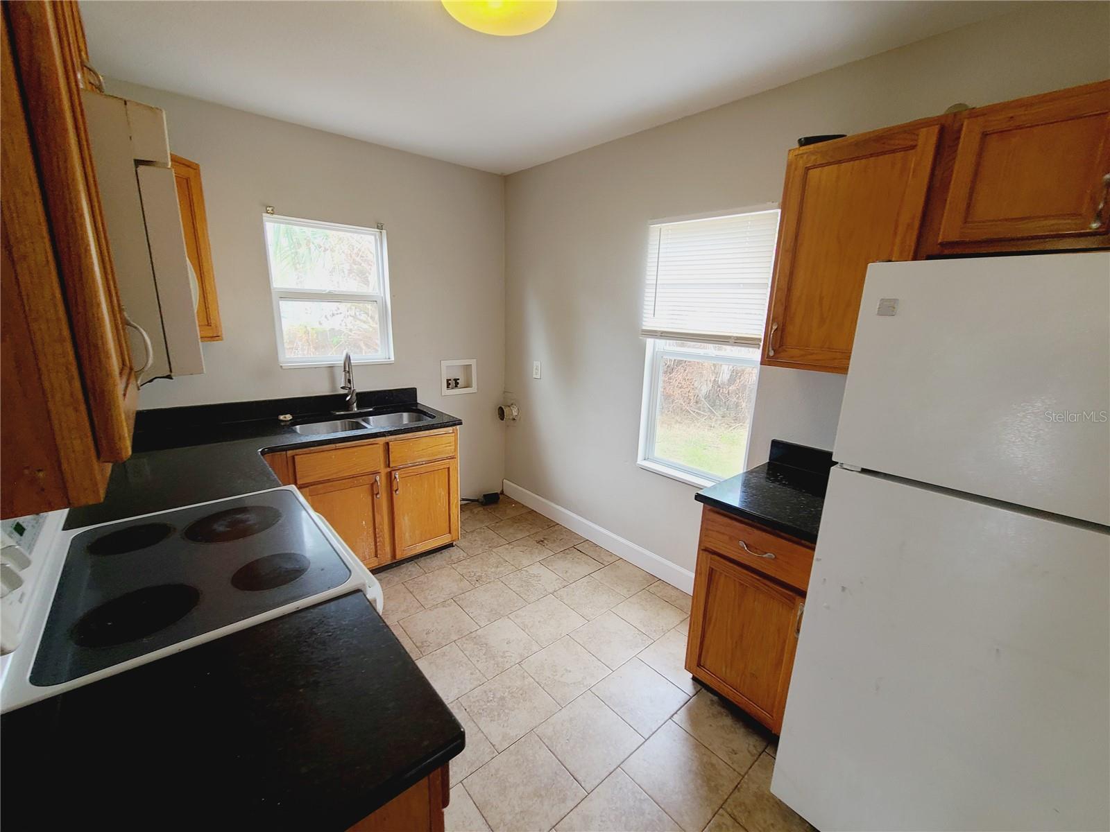 Image 24 of 36 For 4551 3rd Avenue S