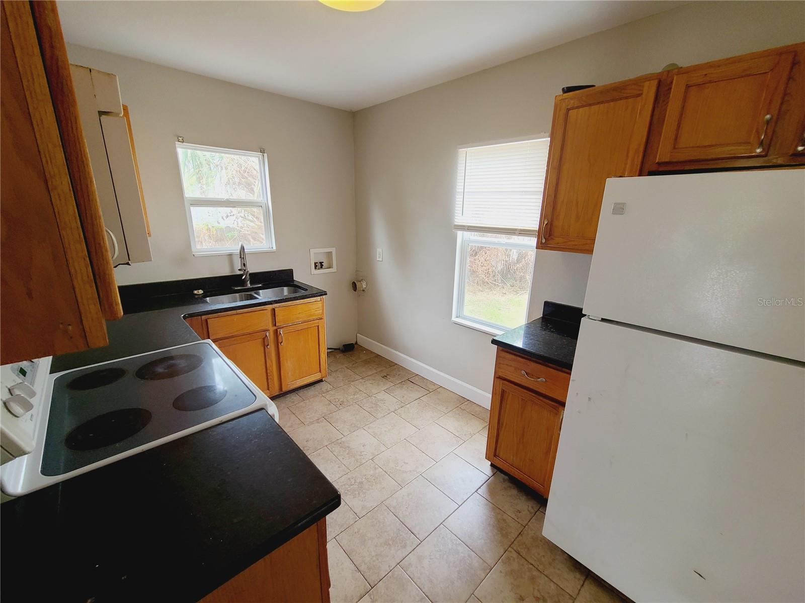 Image 25 of 36 For 4551 3rd Avenue S