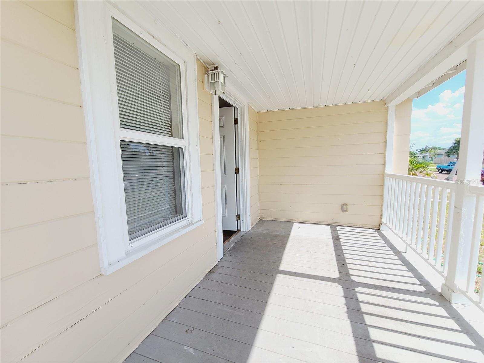 Image 5 of 36 For 4551 3rd Avenue S