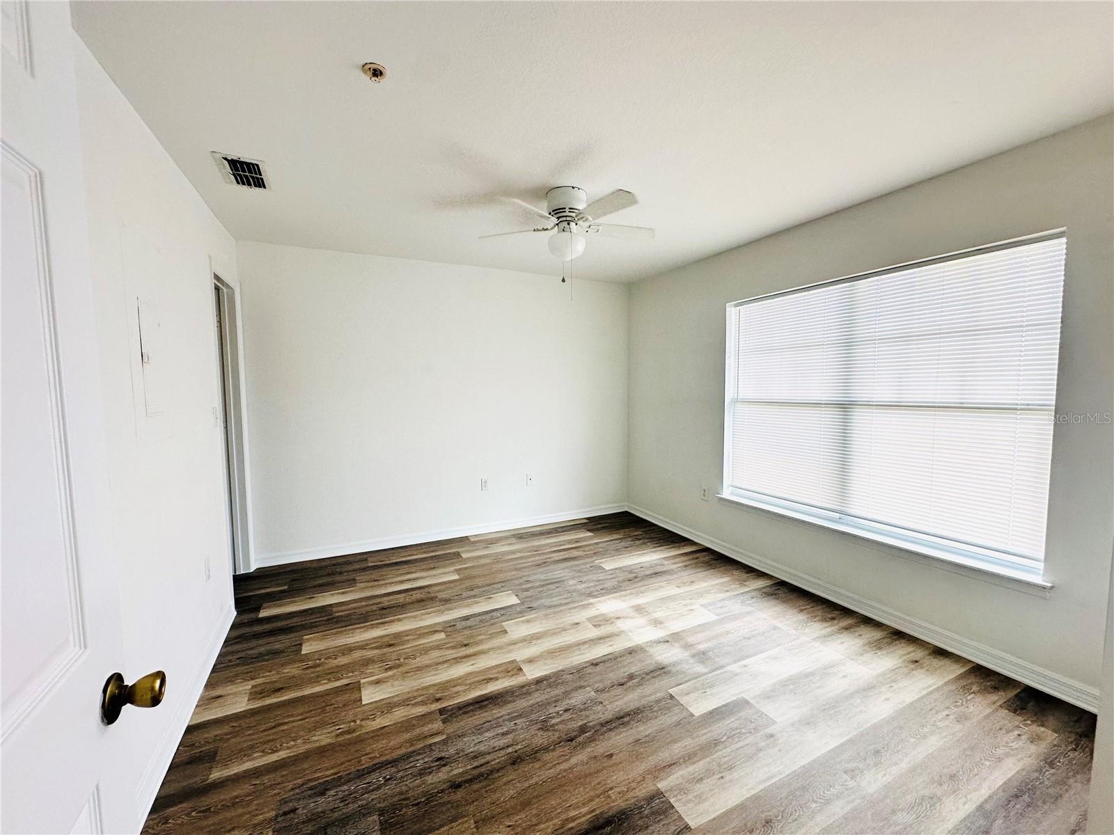 Image 17 of 26 For 3726 Palm Desert Lane 5234