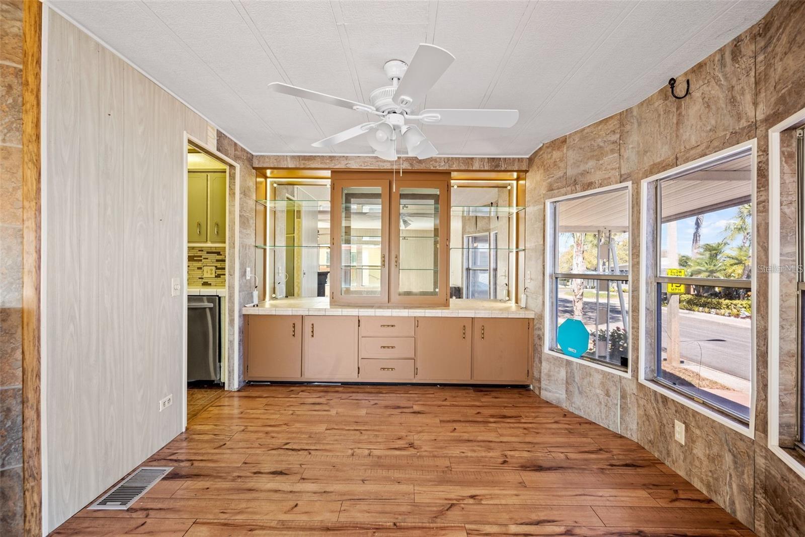 Image 9 of 31 For 7 Mountain Laurel Drive