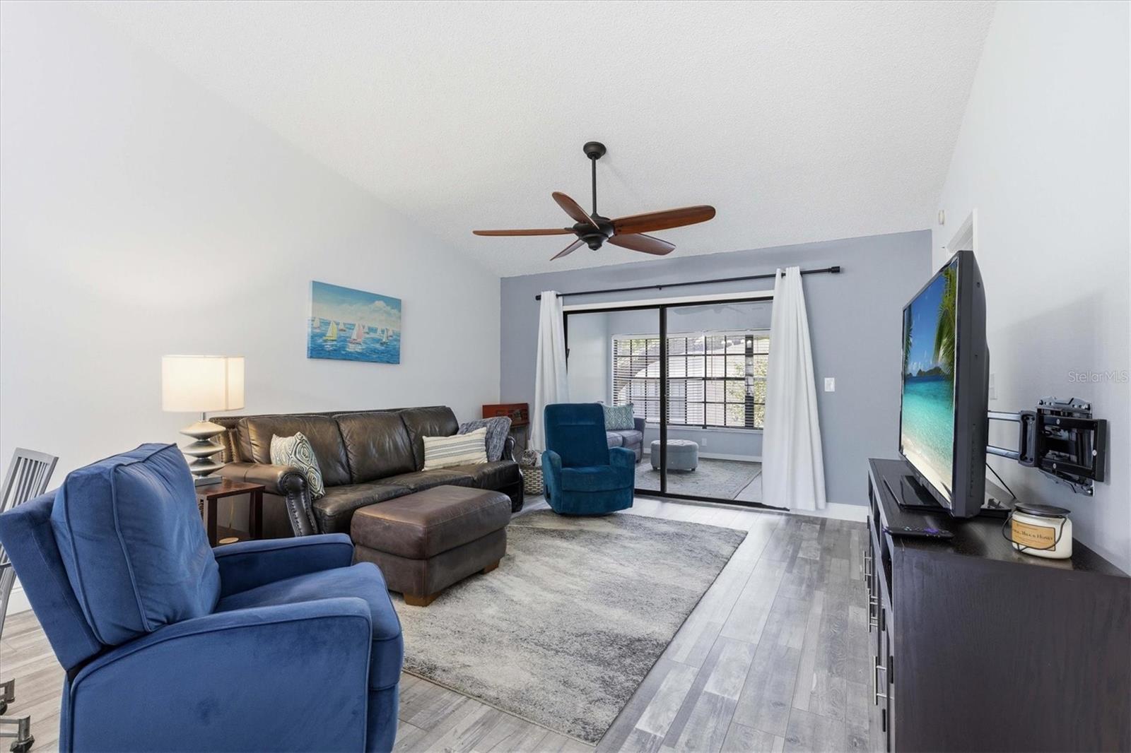 Image 12 of 28 For 2178 Elm Street 1007