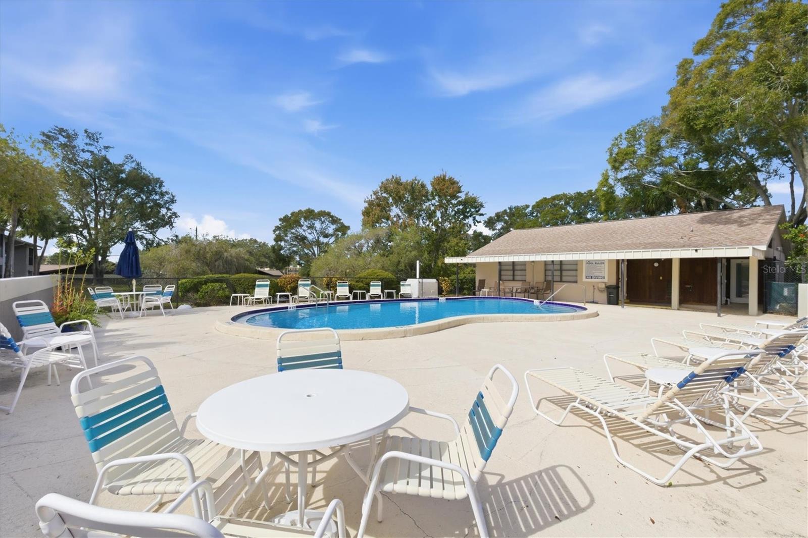 Image 26 of 28 For 2178 Elm Street 1007