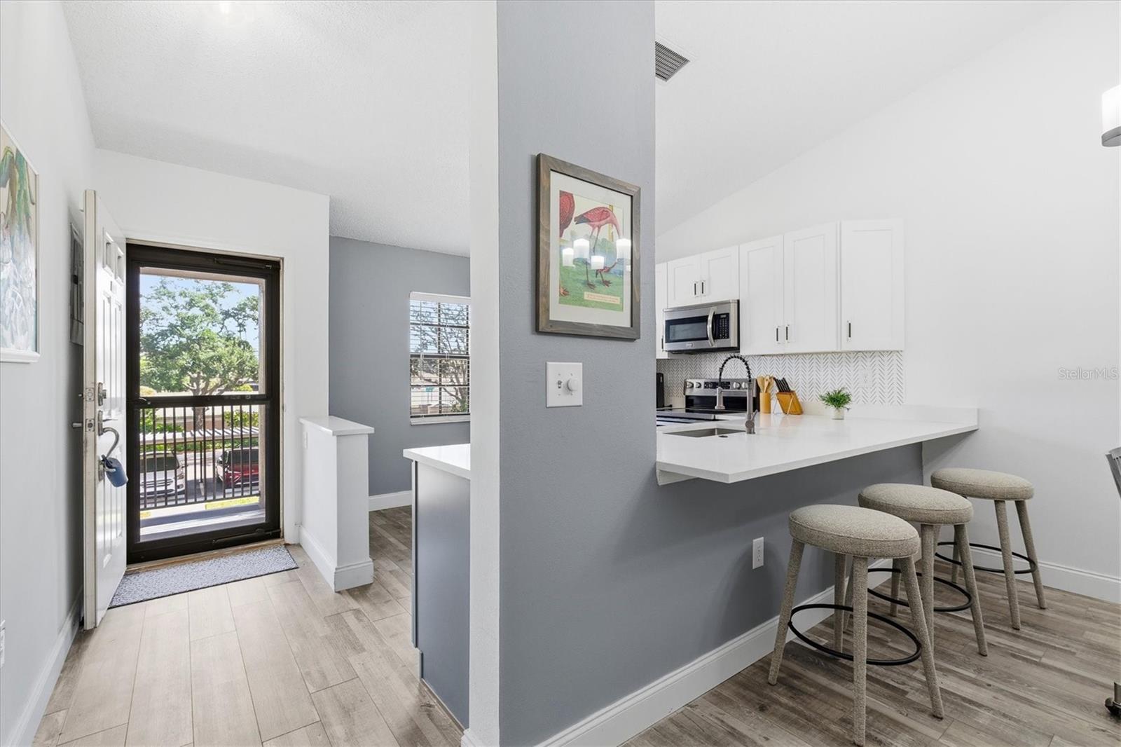 Image 9 of 28 For 2178 Elm Street 1007