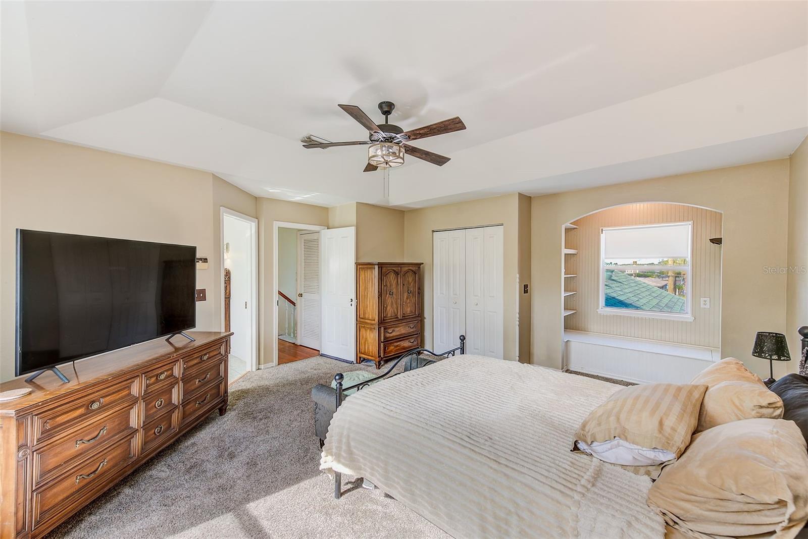 Image 26 of 68 For 757 Bayshore Dr