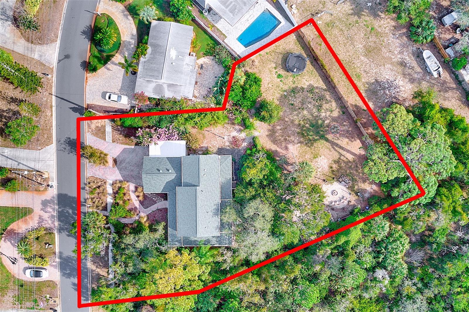 Image 3 of 68 For 757 Bayshore Dr