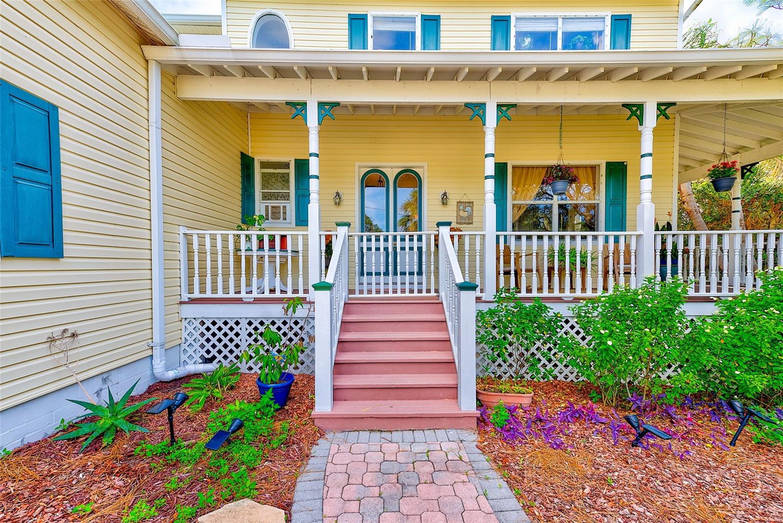 Image 4 of 68 For 757 Bayshore Dr