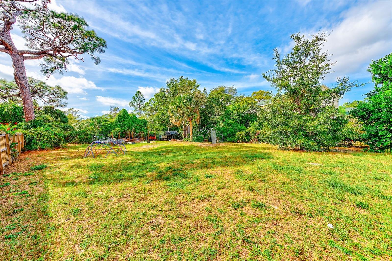 Image 51 of 68 For 757 Bayshore Dr