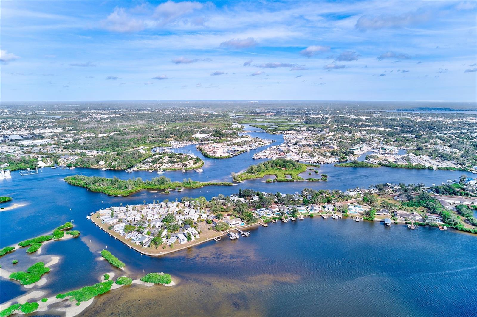 Image 67 of 68 For 757 Bayshore Dr