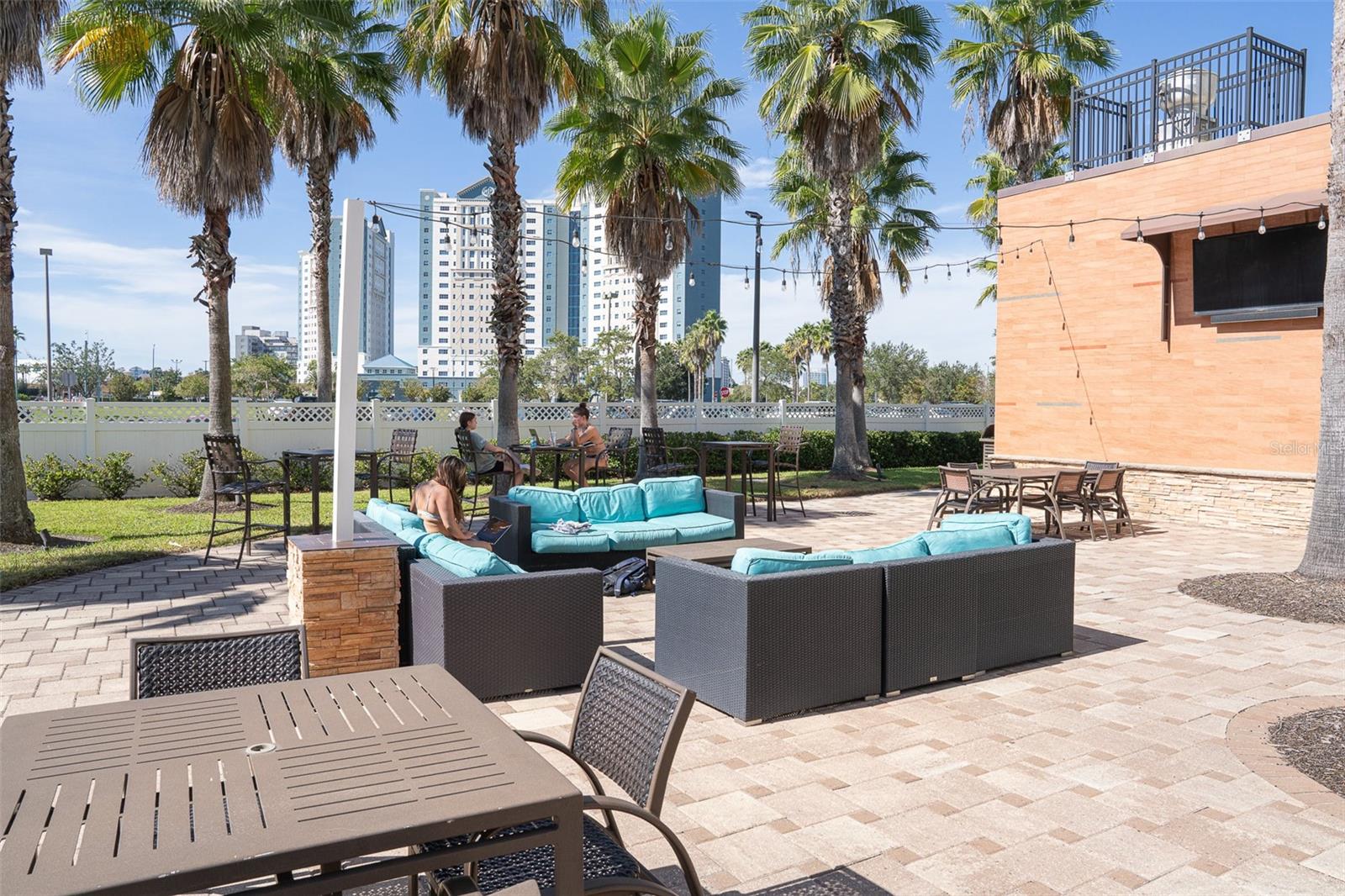 Image 36 of 50 For 7395 Universal Boulevard 701