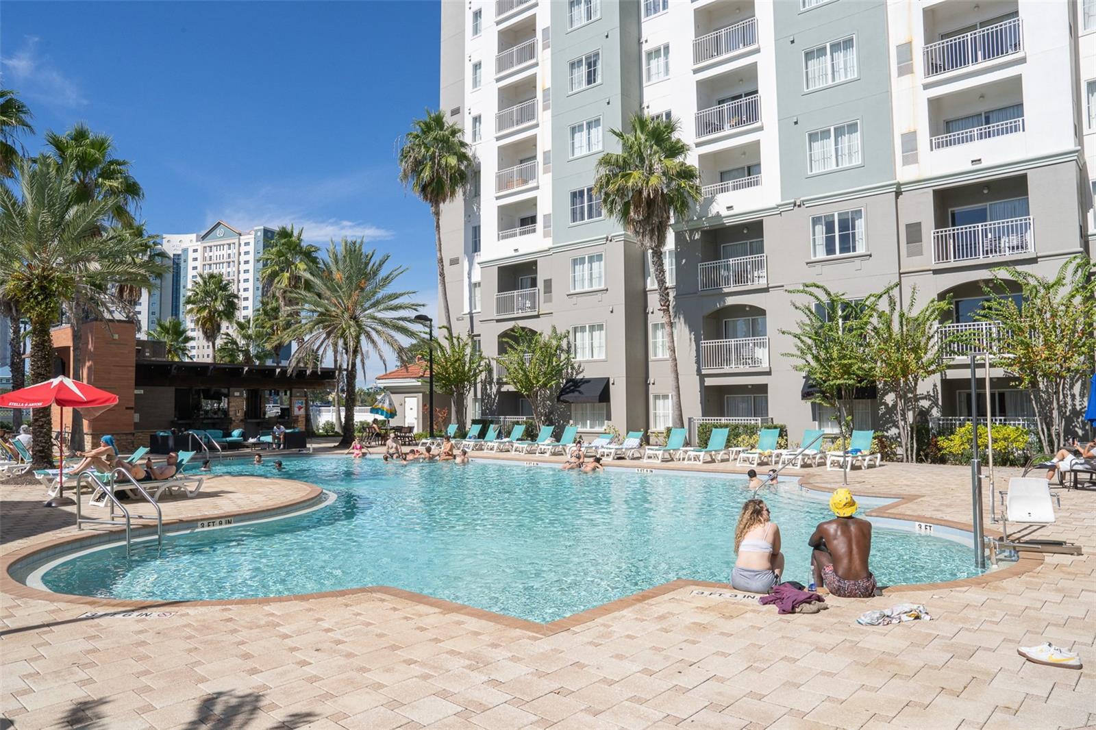 Image 4 of 50 For 7395 Universal Boulevard 701