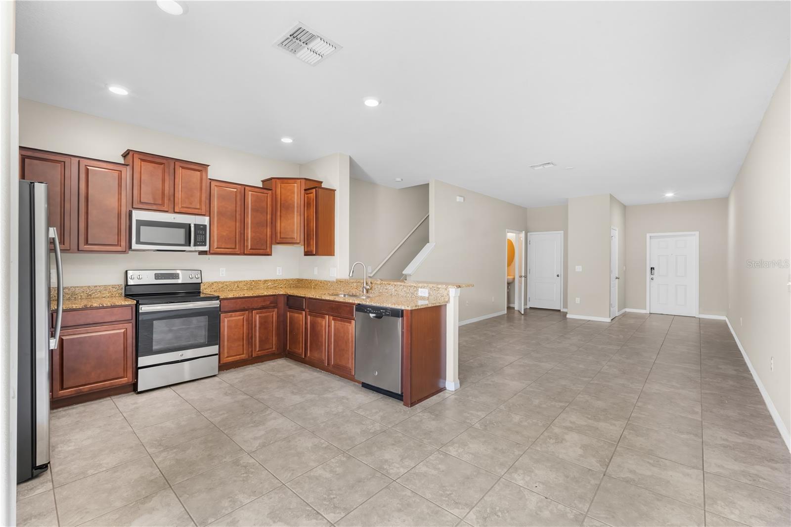 Image 8 of 23 For 2108 Golden Falcon Drive