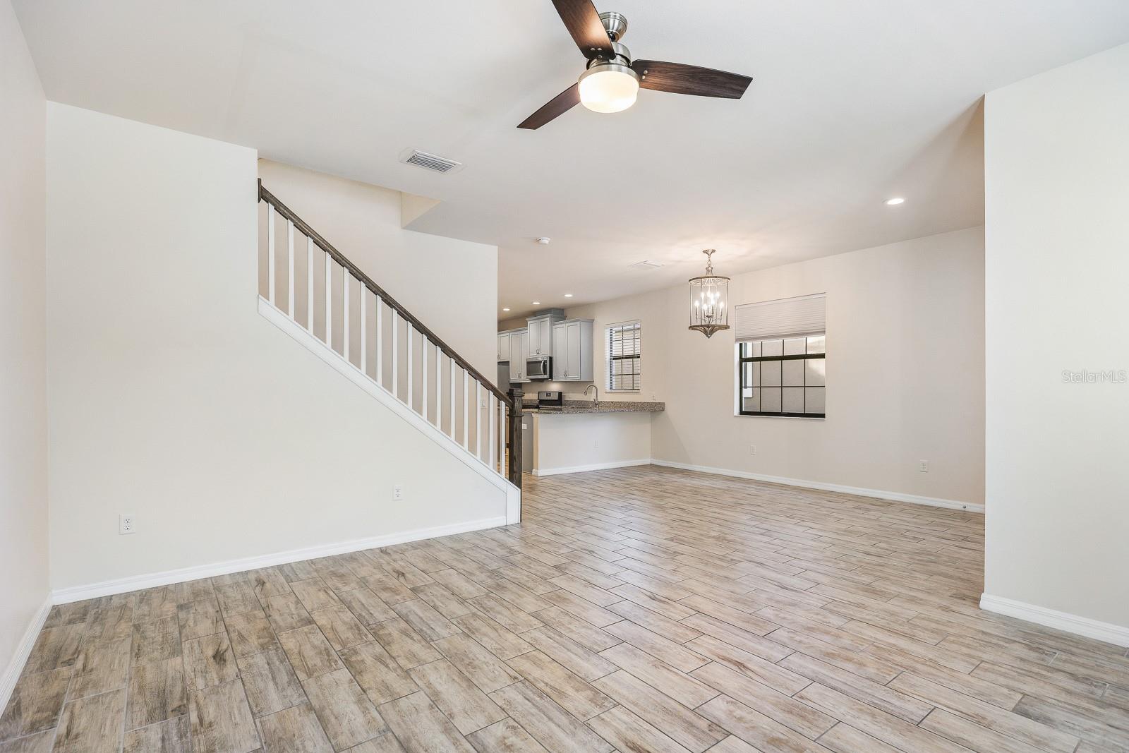 Image 8 of 44 For 5612 Balcony Bridge Place