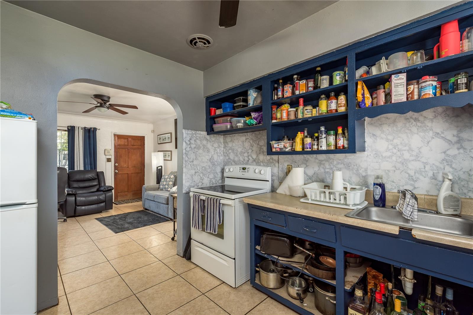 Image 10 of 26 For 2501 Auburn Street S