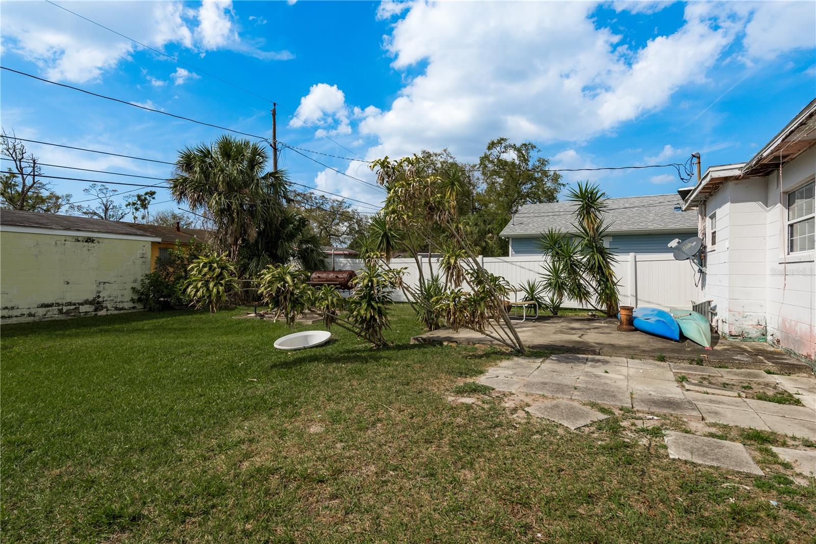 Image 21 of 26 For 2501 Auburn Street S