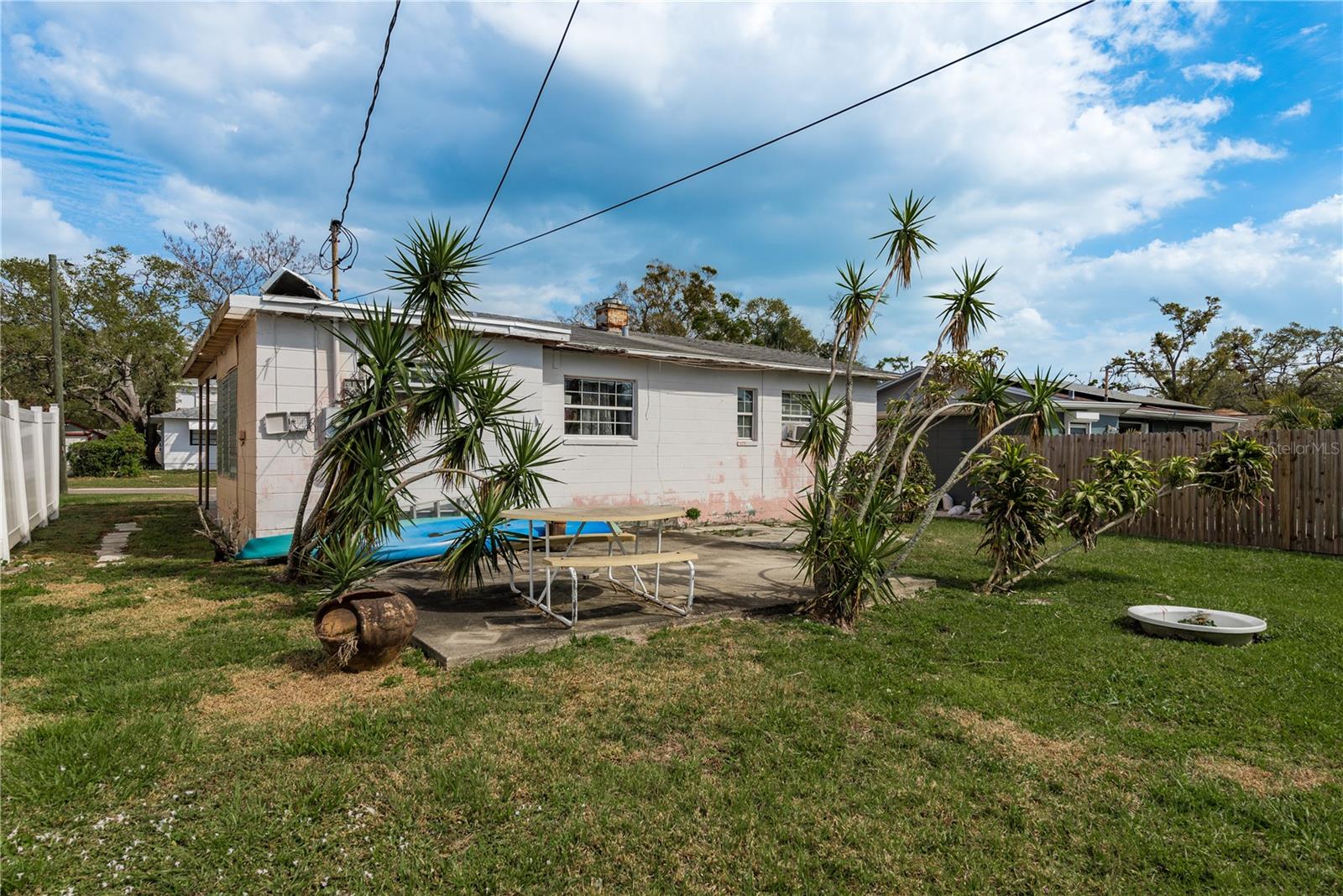 Image 25 of 26 For 2501 Auburn Street S