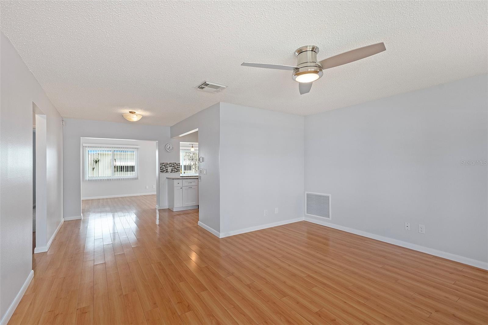 Image 6 of 26 For 9771 37th Street N 4