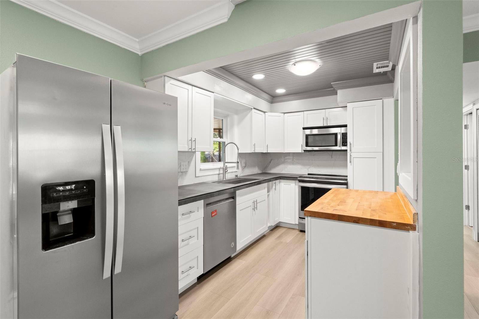 Image 5 of 19 For 78 Lexington Drive