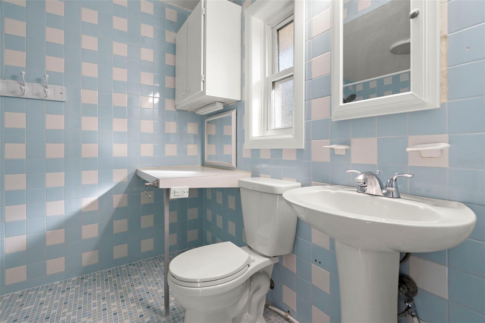 Image 8 of 19 For 78 Lexington Drive