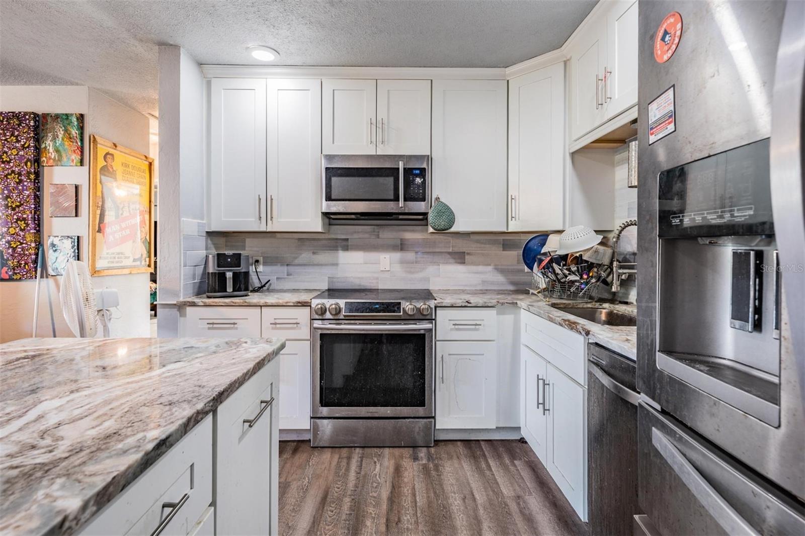 Image 11 of 31 For 5533 Atlantic Avenue N