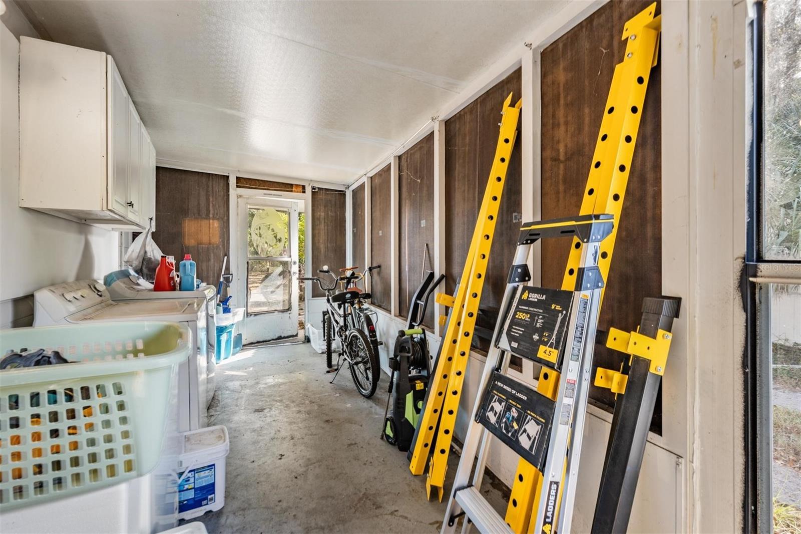 Image 20 of 31 For 5533 Atlantic Avenue N