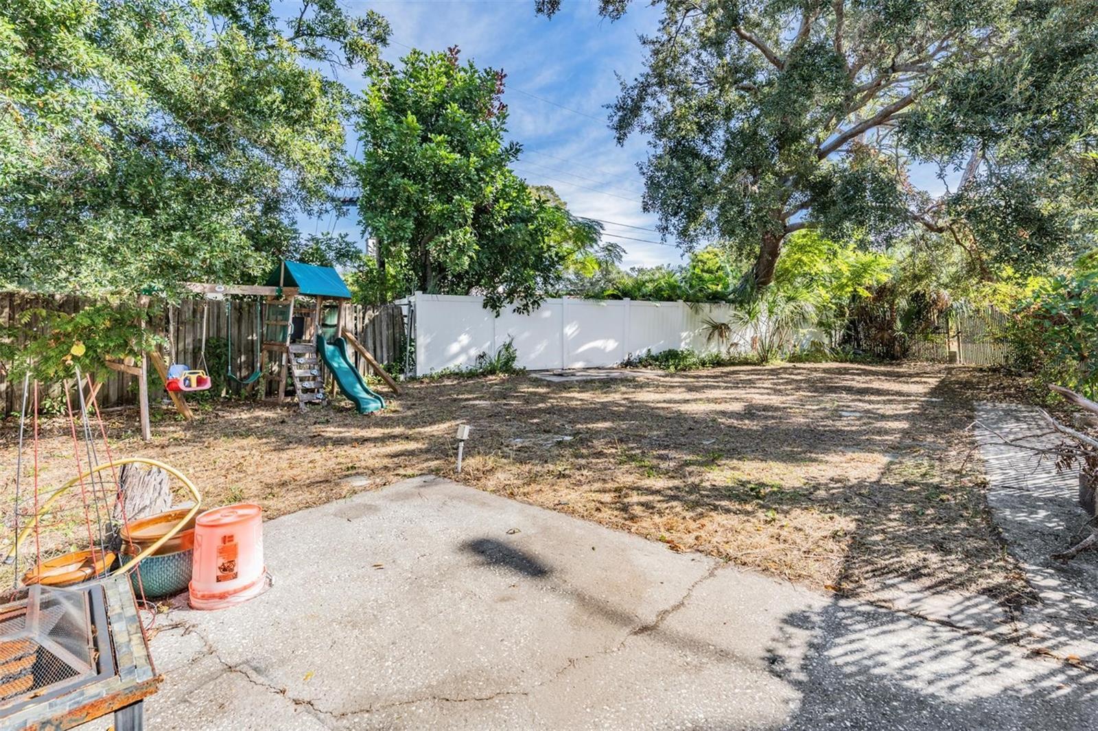 Image 24 of 31 For 5533 Atlantic Avenue N