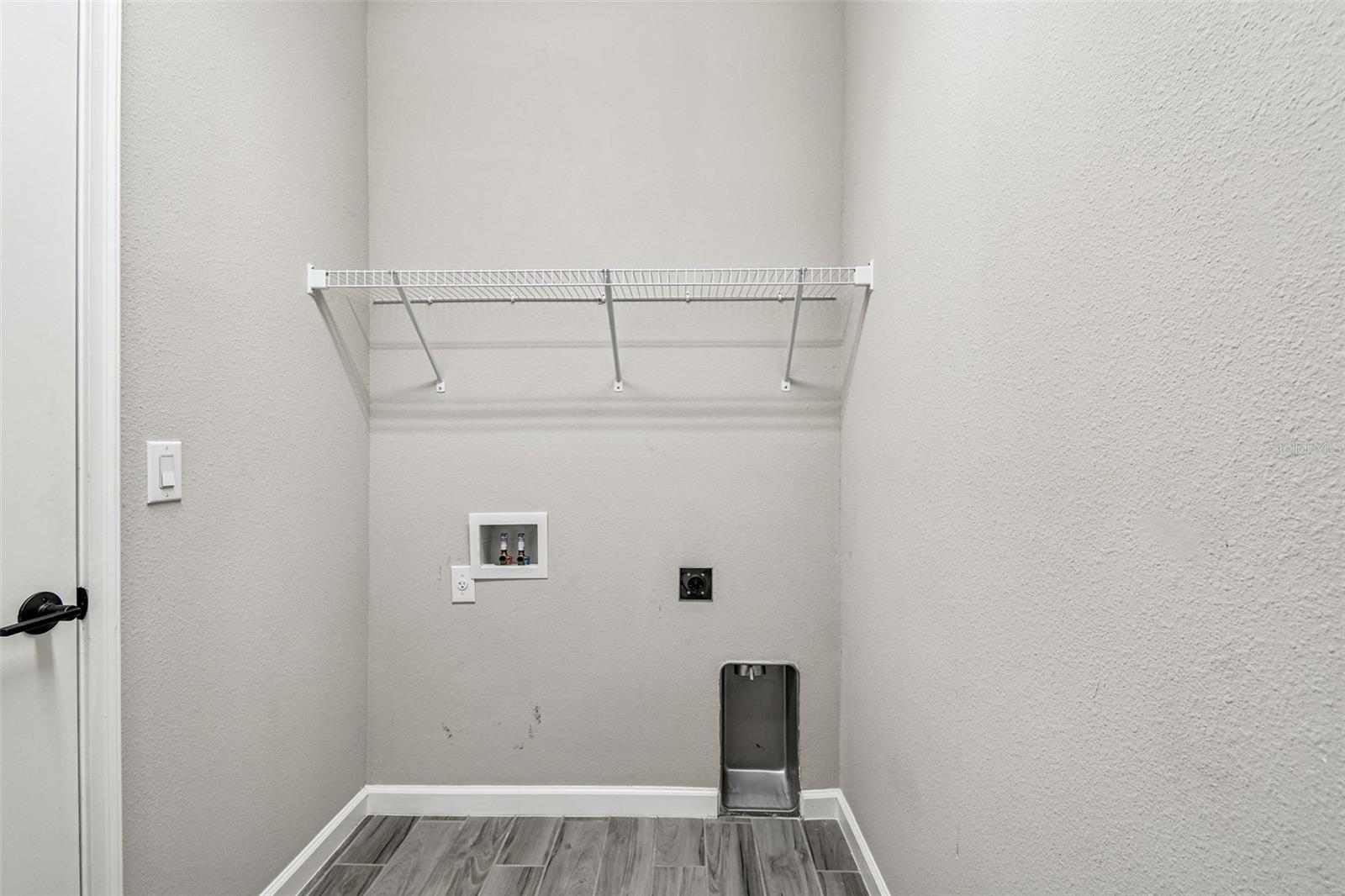 Image 13 of 96 For 5212 Blossom Cove