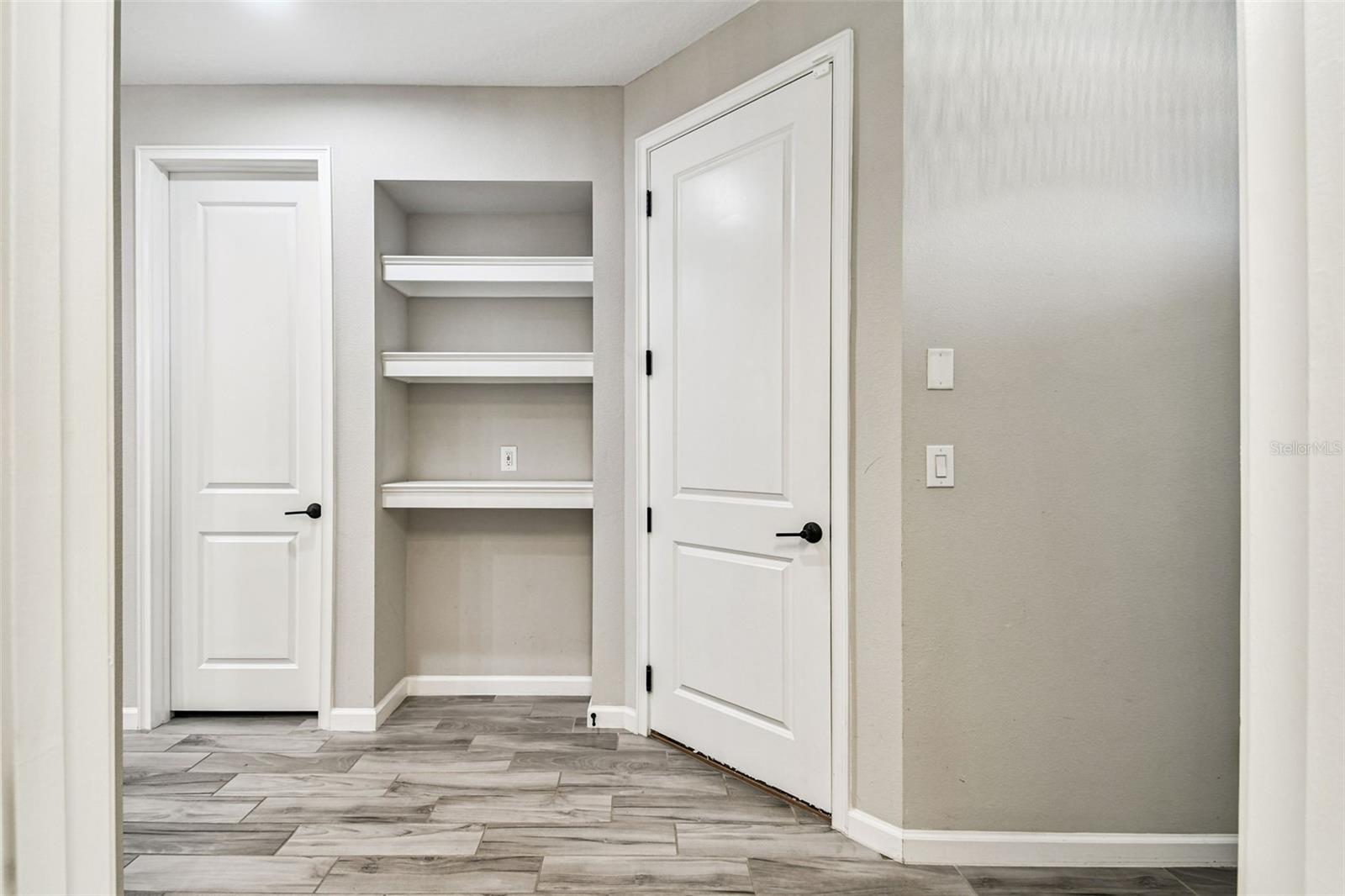 Image 14 of 96 For 5212 Blossom Cove