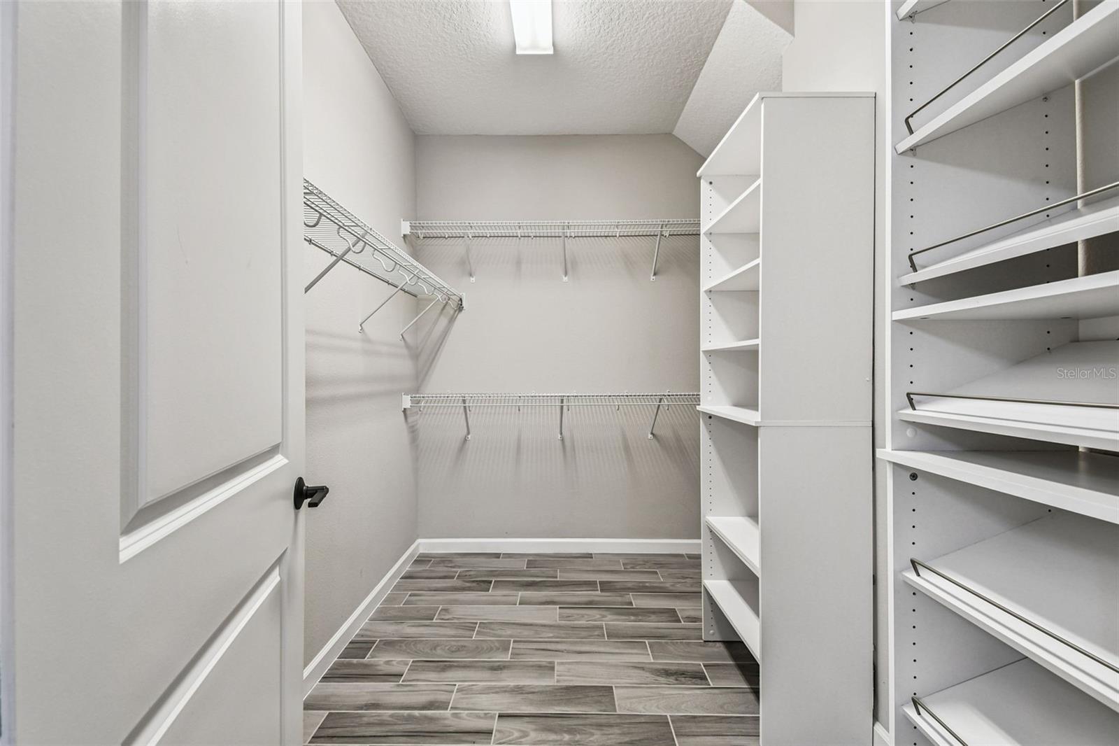 Image 20 of 96 For 5212 Blossom Cove