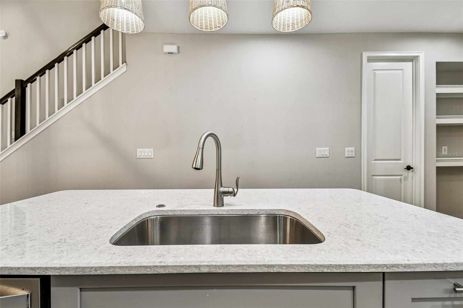 Image 34 of 96 For 5212 Blossom Cove