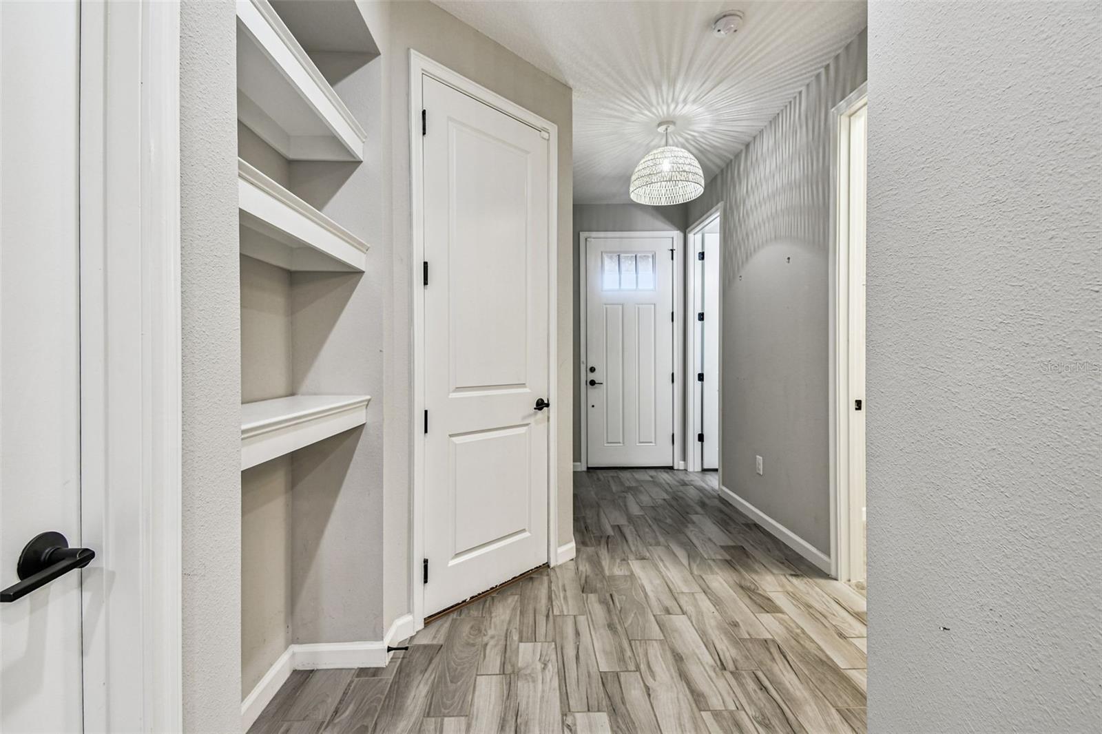 Image 43 of 96 For 5212 Blossom Cove