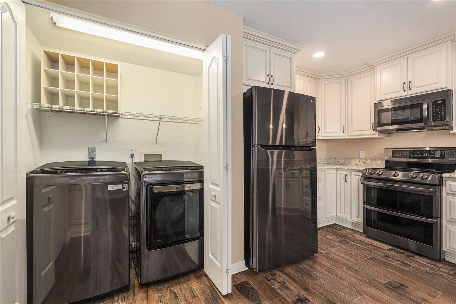 Image 11 of 26 For 21527 Woodstork Lane