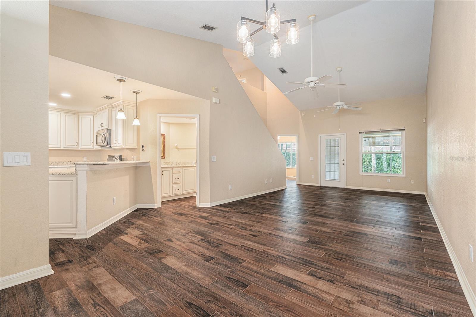 Image 8 of 26 For 21527 Woodstork Lane