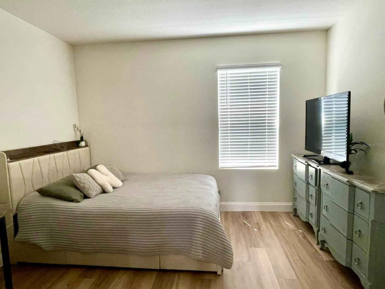 Image 12 of 16 For 2771 Common Fig Run