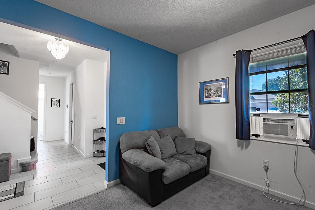 Image 13 of 37 For 420 Sapphire Drive