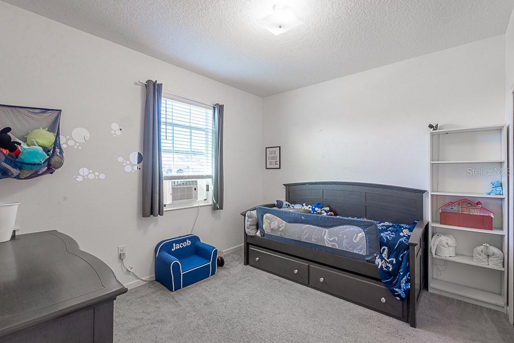 Image 19 of 37 For 420 Sapphire Drive