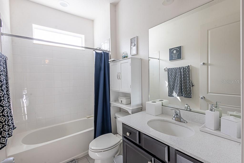 Image 20 of 37 For 420 Sapphire Drive