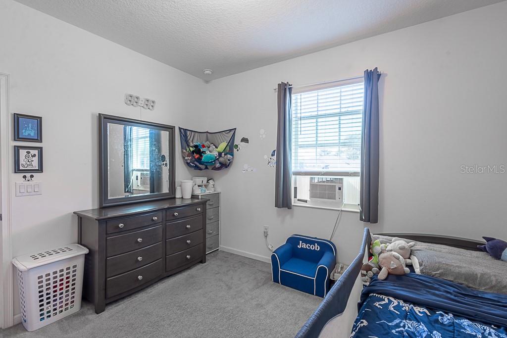 Image 24 of 37 For 420 Sapphire Drive