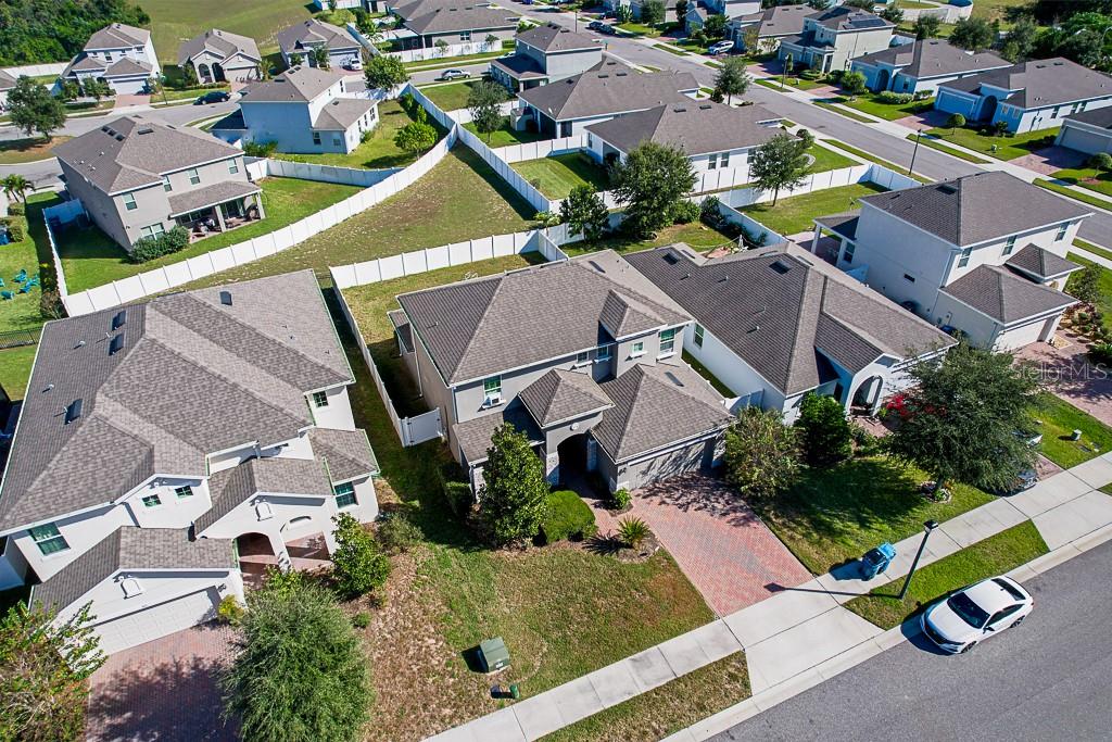 Image 3 of 37 For 420 Sapphire Drive