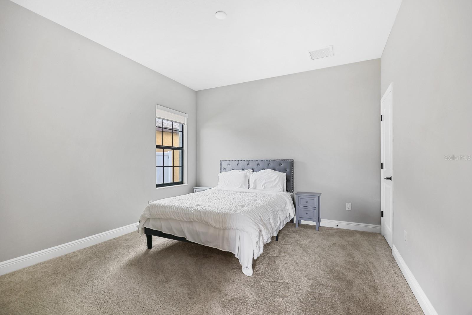 Listing photo id 14 for 12795 Fisherville Way