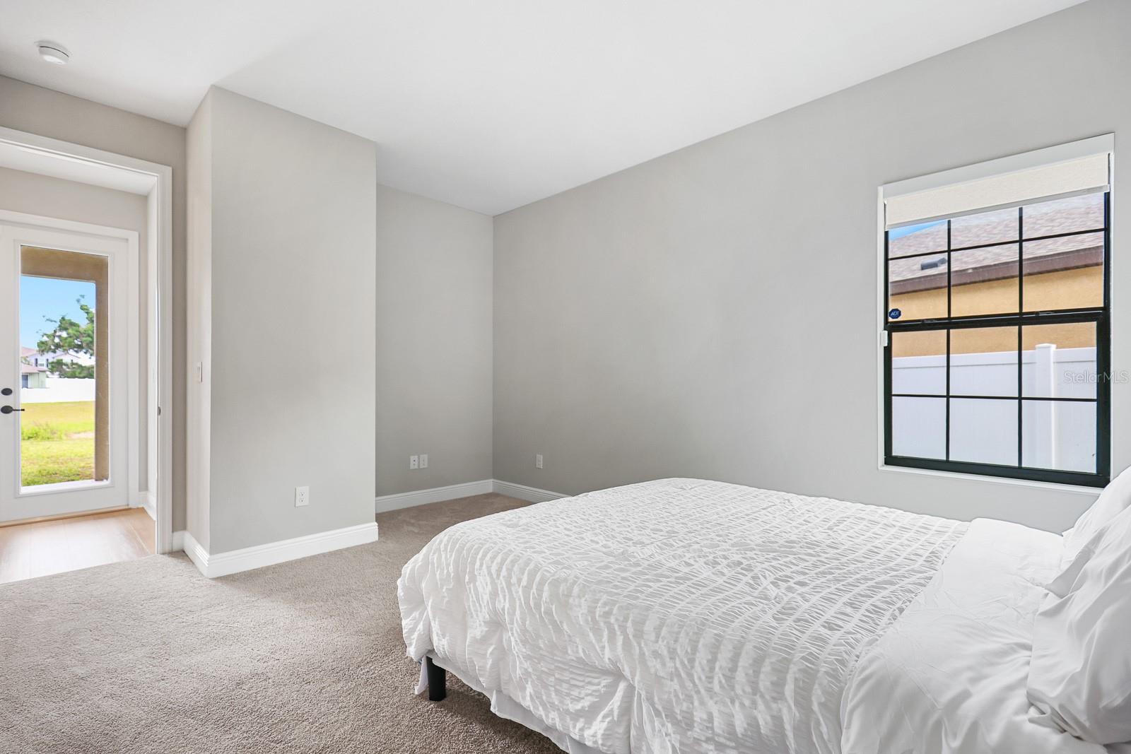 Listing photo id 15 for 12795 Fisherville Way