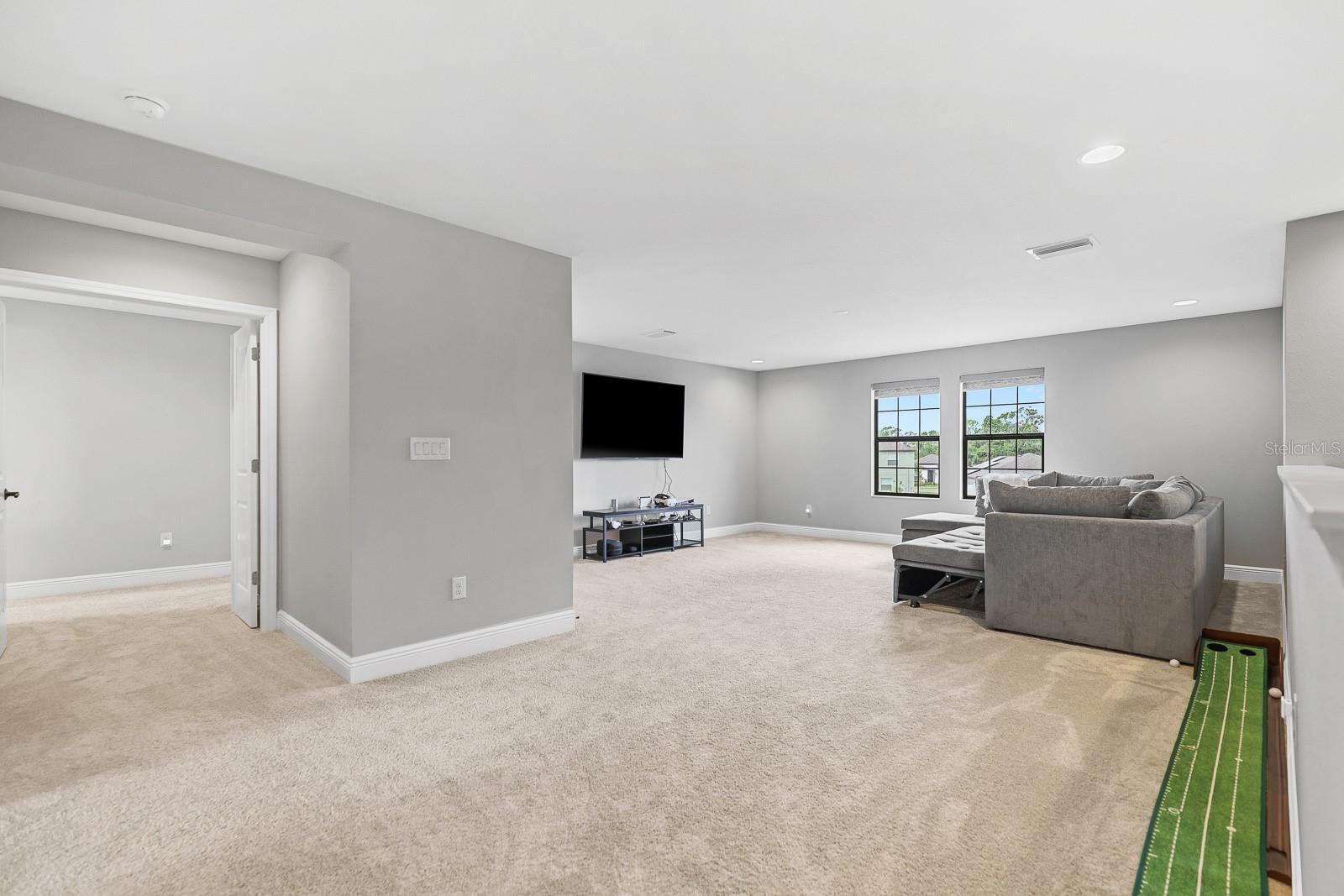 Listing photo id 19 for 12795 Fisherville Way