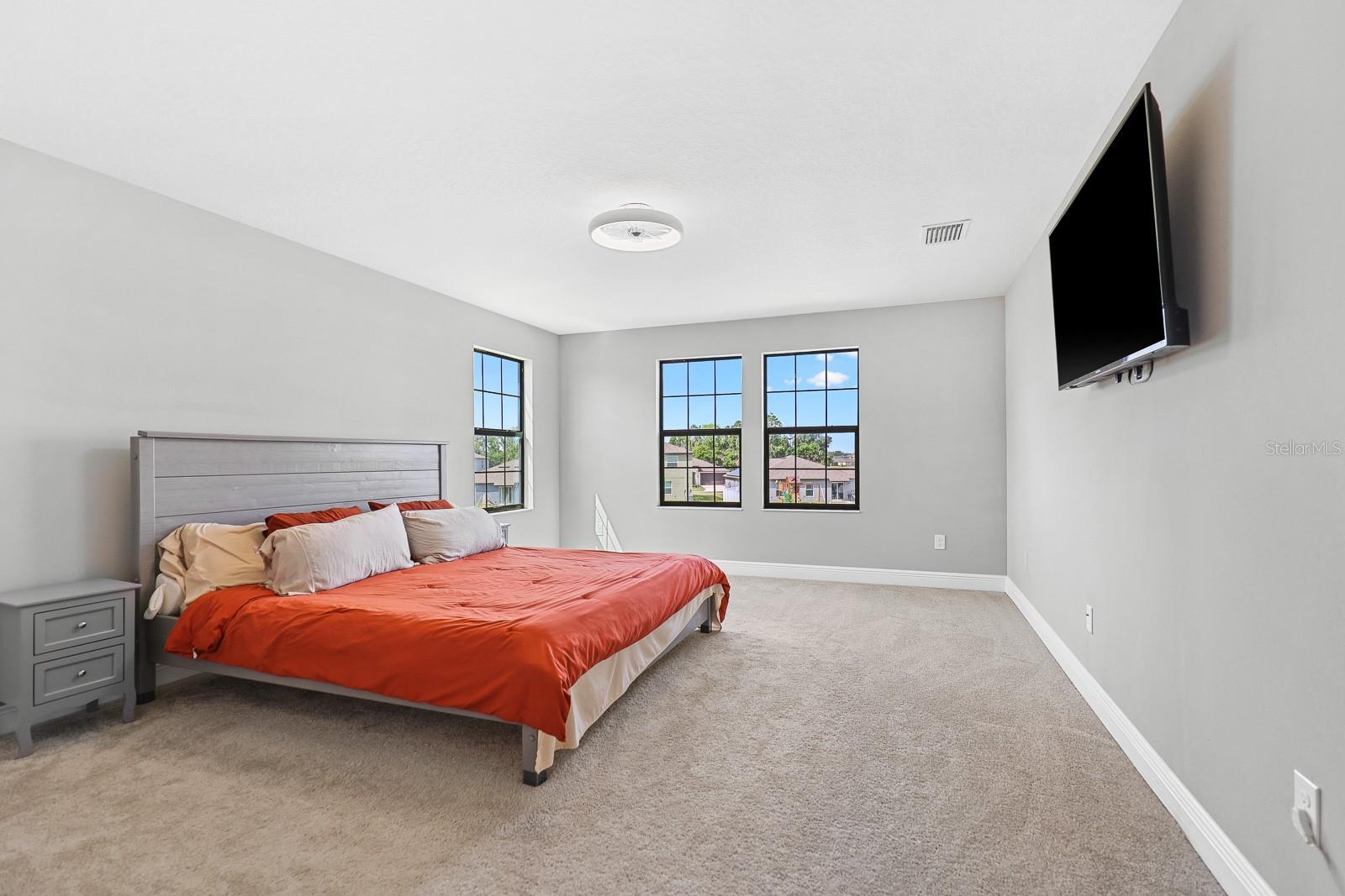 Listing photo id 20 for 12795 Fisherville Way