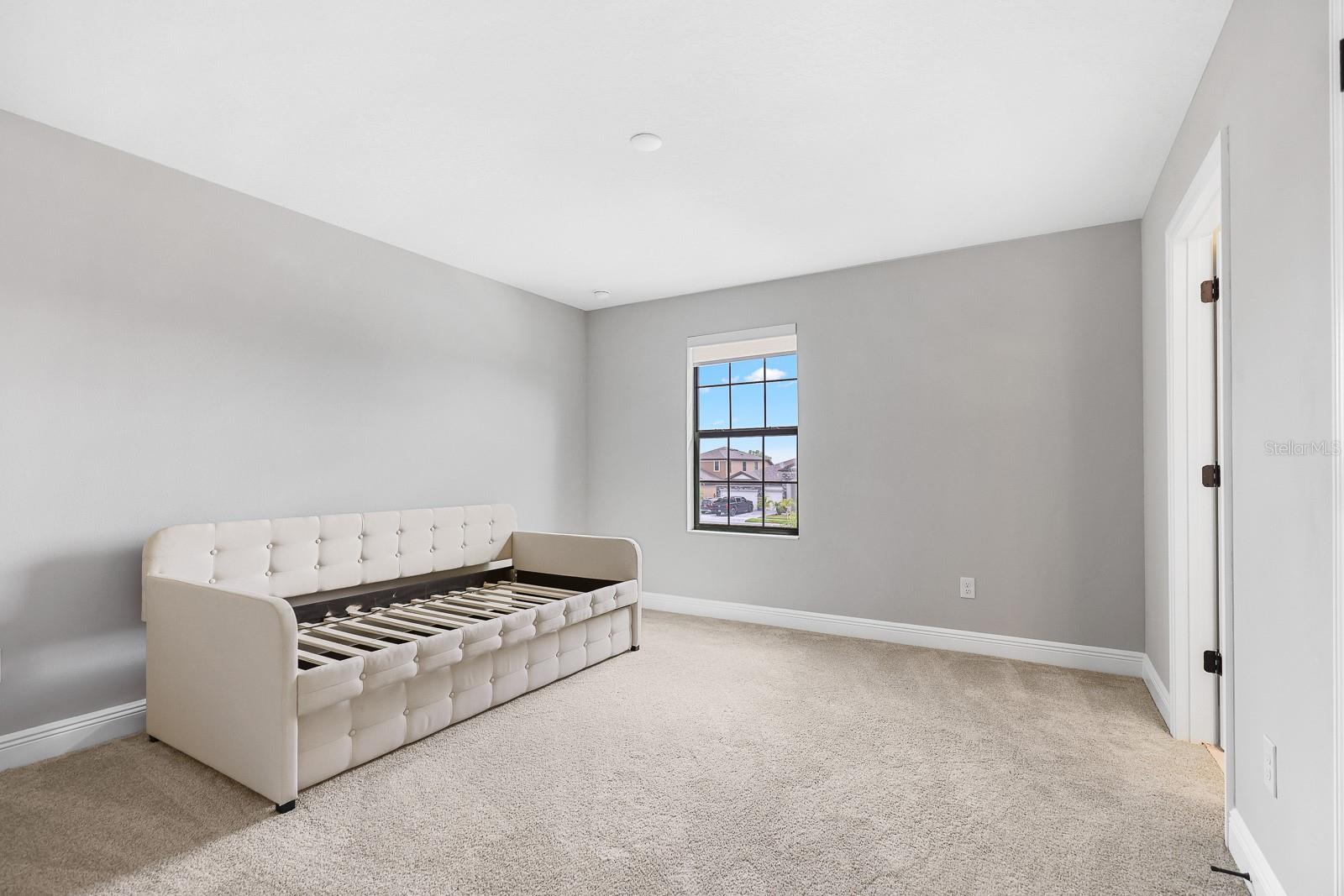 Listing photo id 29 for 12795 Fisherville Way